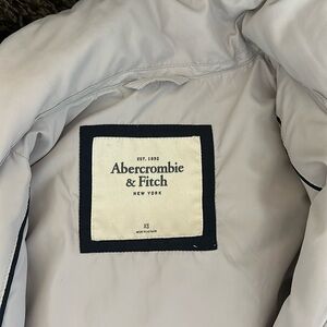 XS Abercrombie puffer jacket